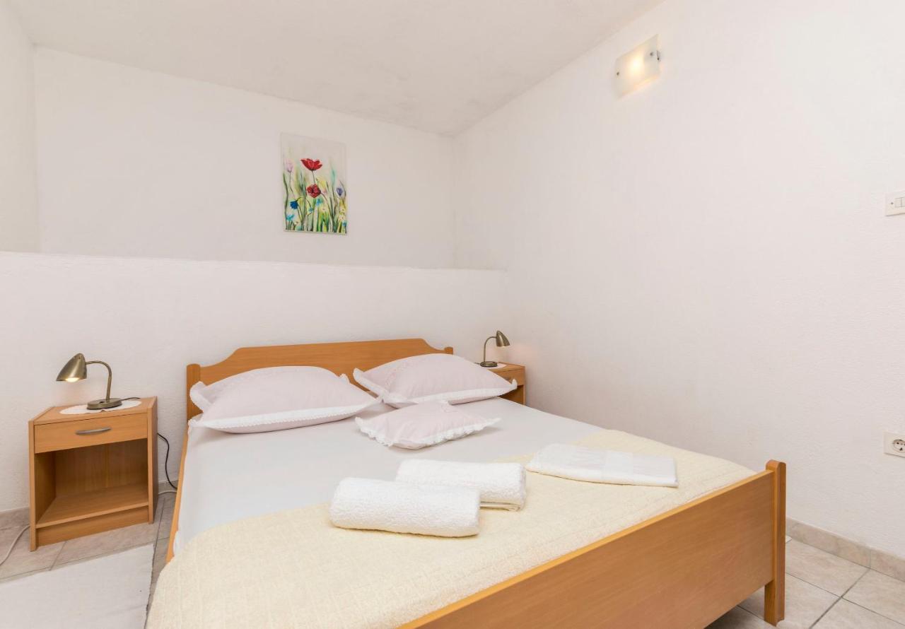 Apartments Dragica Donji Okrug Exterior foto