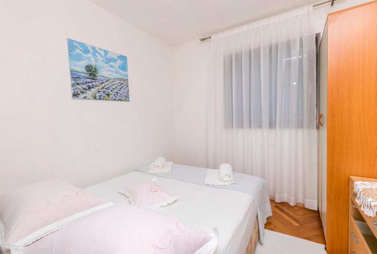 Apartments Dragica Donji Okrug Exterior foto